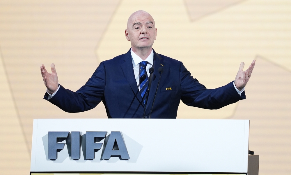 开云体育下载:这一周,太疯狂了!杜兰特去马刺!弗拉格入达拉斯?.